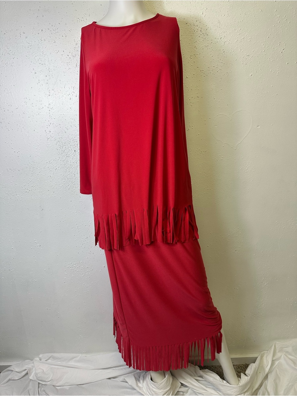 VINTAGE ANTTHONY ORIGINALS 2-PIECE FRINGE SET – RED  NWT SMALL